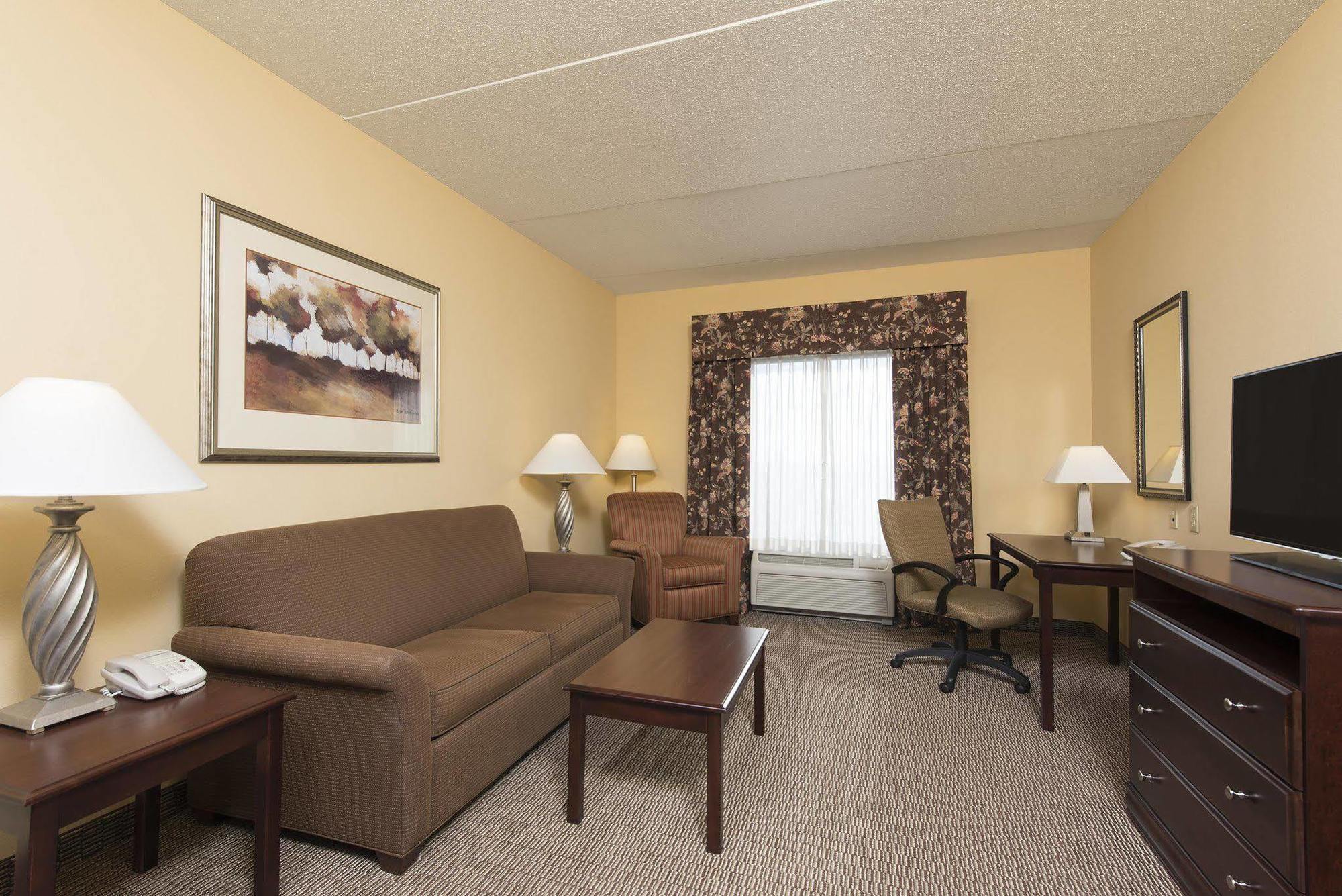 Hotel Hampton Northwest - Park 100 3*