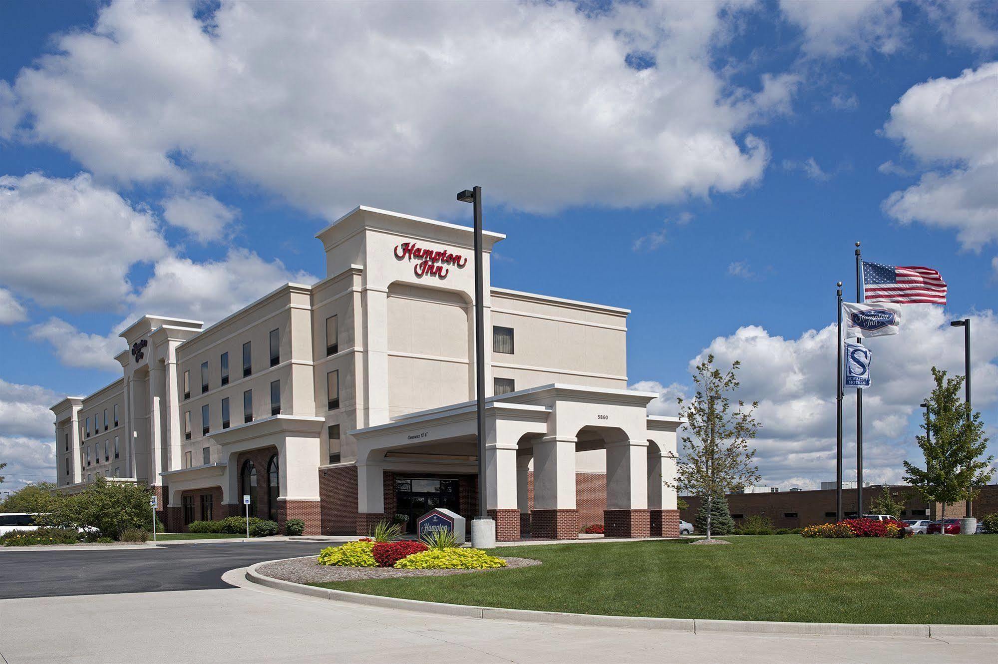 Hampton Northwest - Park 100 Hotel 3*